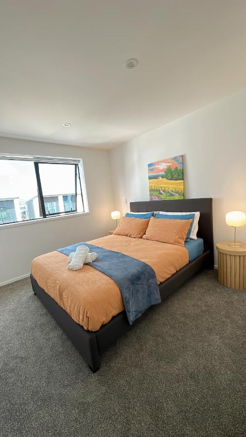 Walking Distance To Riverside Market & Hospital Christchurch Exterior photo
